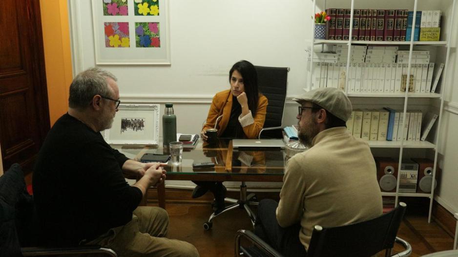 Charla – entrevista con Ernest Cañada, Inés Notarstefano y Emiliano Correia