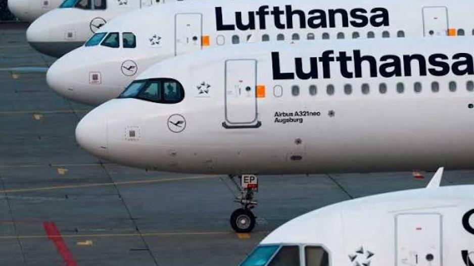 Alemania: Paro de pilotos y azafatas paraliza a Lufthansa y deja 100 mil pasajeros varados
