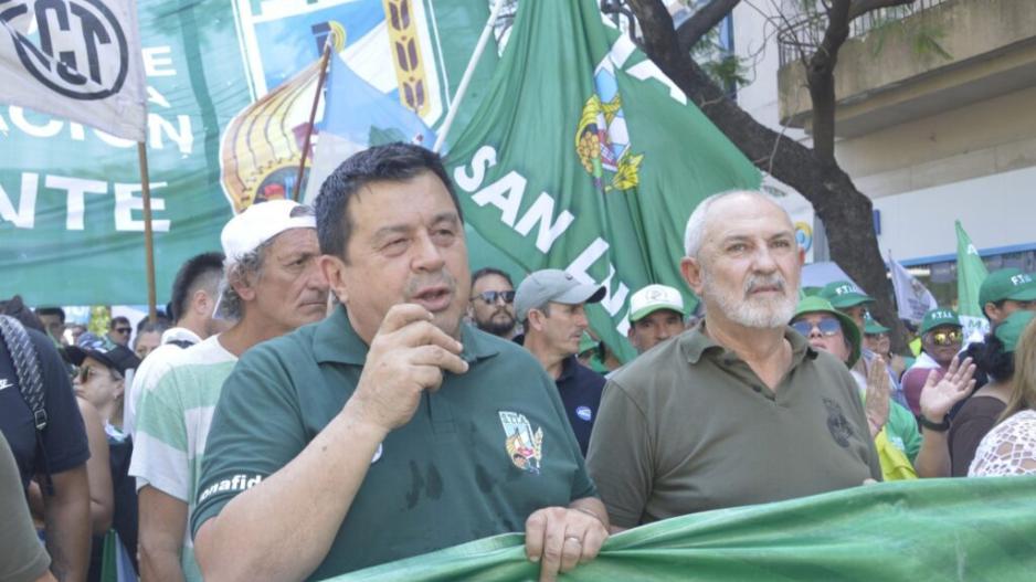 El Sindicato de la Alimentación acordó un aumento salarial de casi el 10% y una suma fija de hasta $150.000 