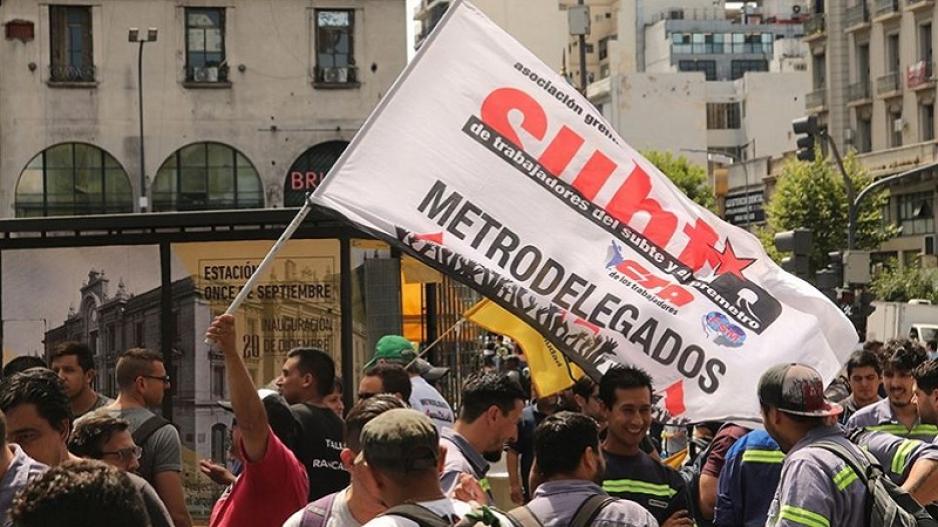 Metrodelegados en conflicto: denuncian persecución penal y declaran estado de alerta y movilización