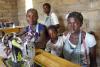 El trabajo de cuidados de las mujeres subsidia la economía global en 10 billones de dólares anuales